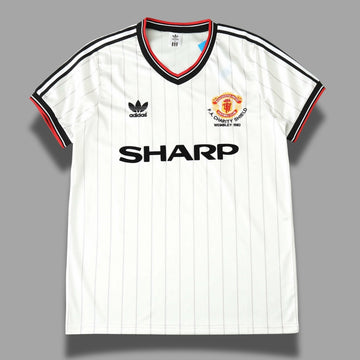 MNU Away 1983 Retro