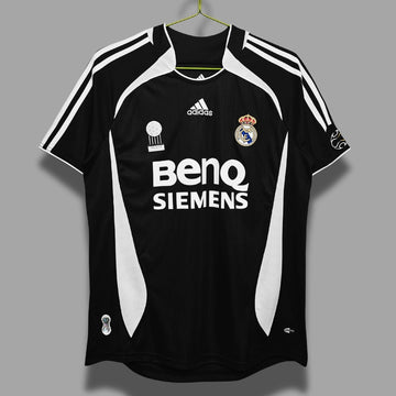 RMA Away 2006-07 Retro