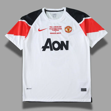MNU Away 2010-11 Retro