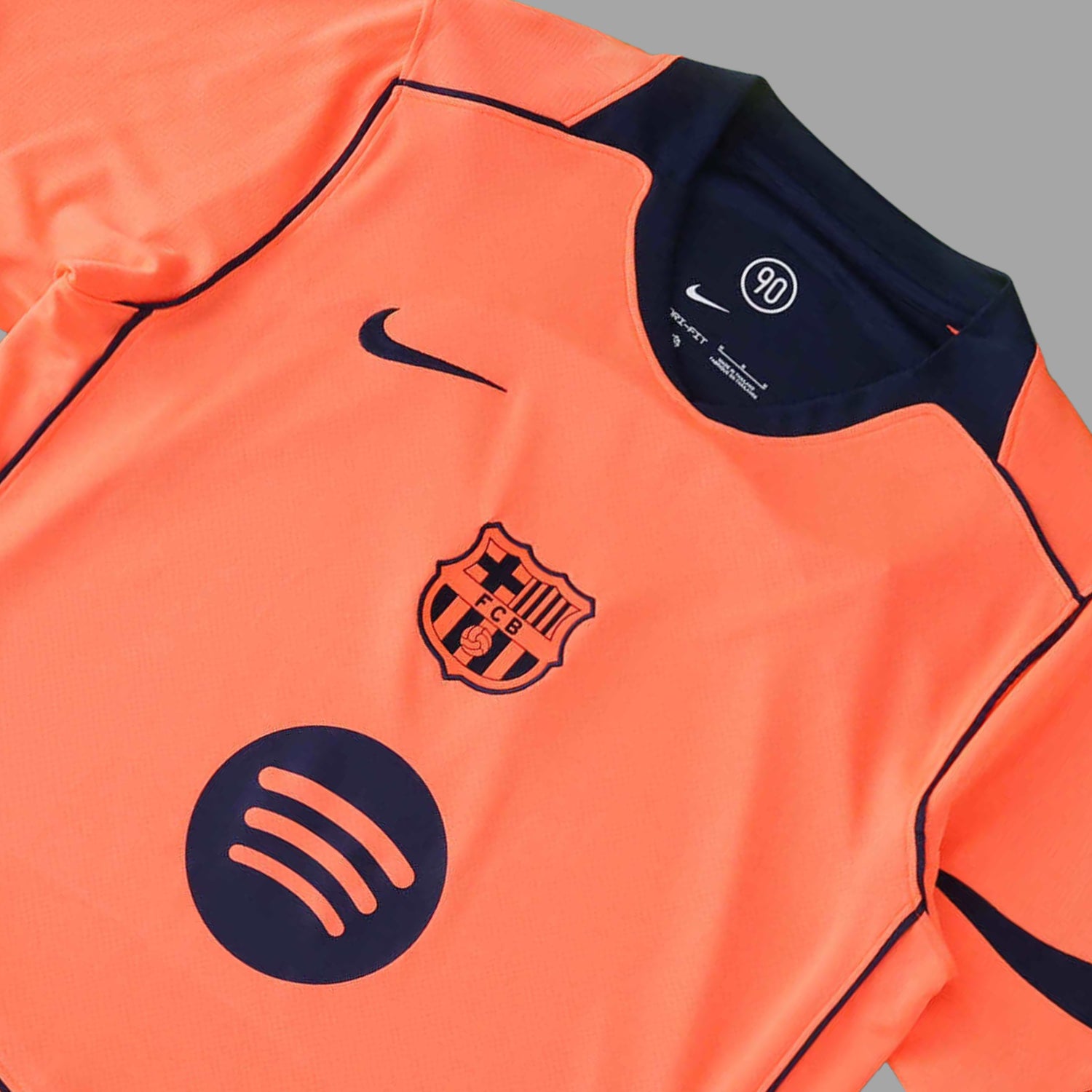 lookbook image shop_this_look_AVdw3f