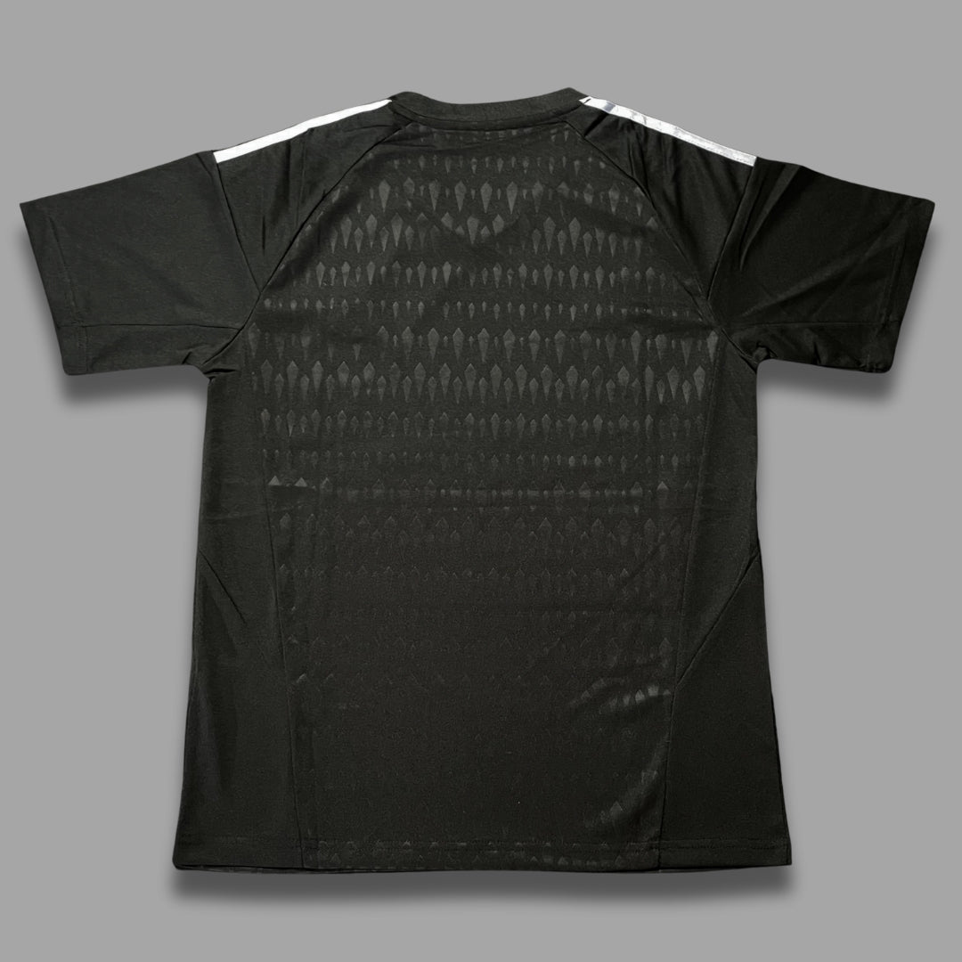 MNU x Black GK Kit Fan Version