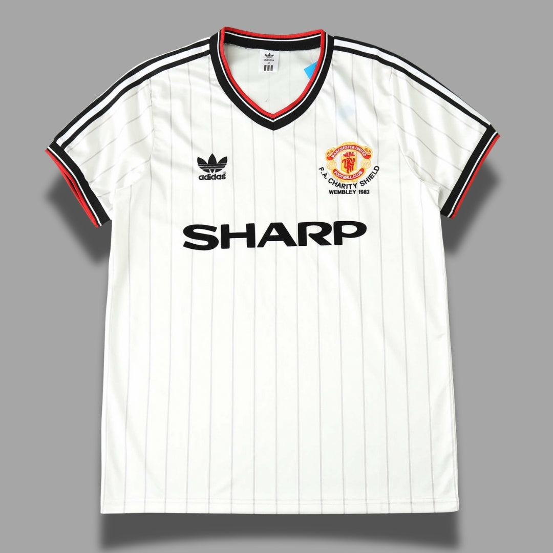 MNU Away 1983 Retro