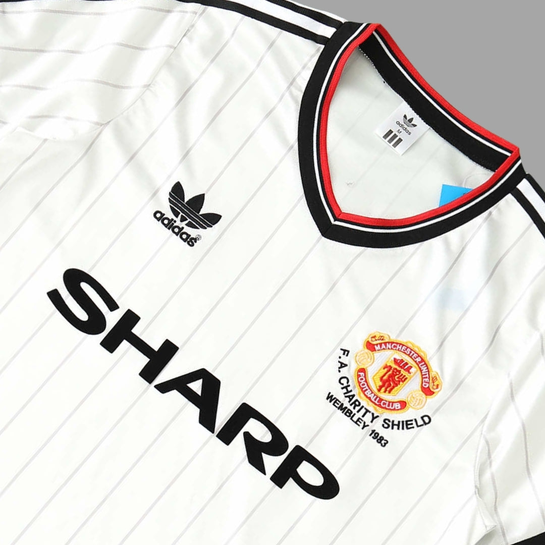 MNU Away 1983 Retro
