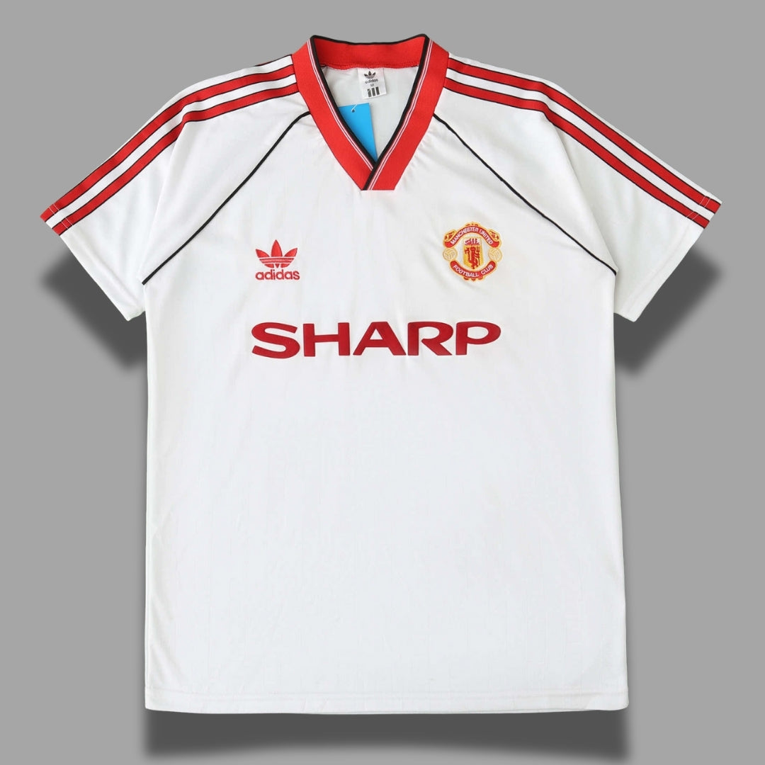MNU Away 1988-90 Retro