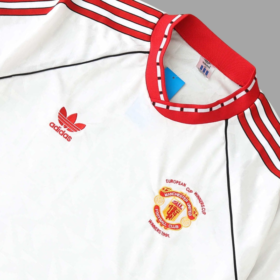 MNU Away 1990-91 Retro