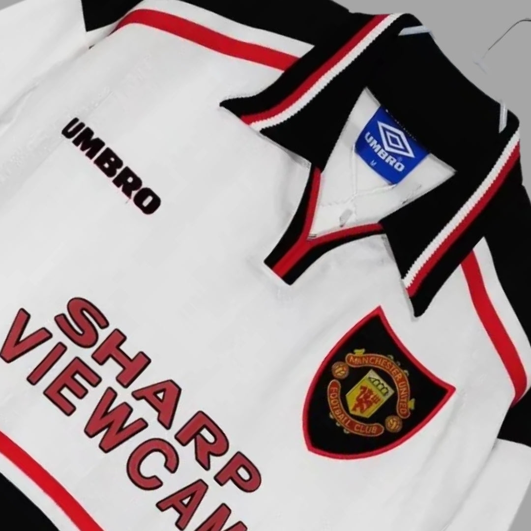 MNU Away Full Sleeves 1997-98 Retro