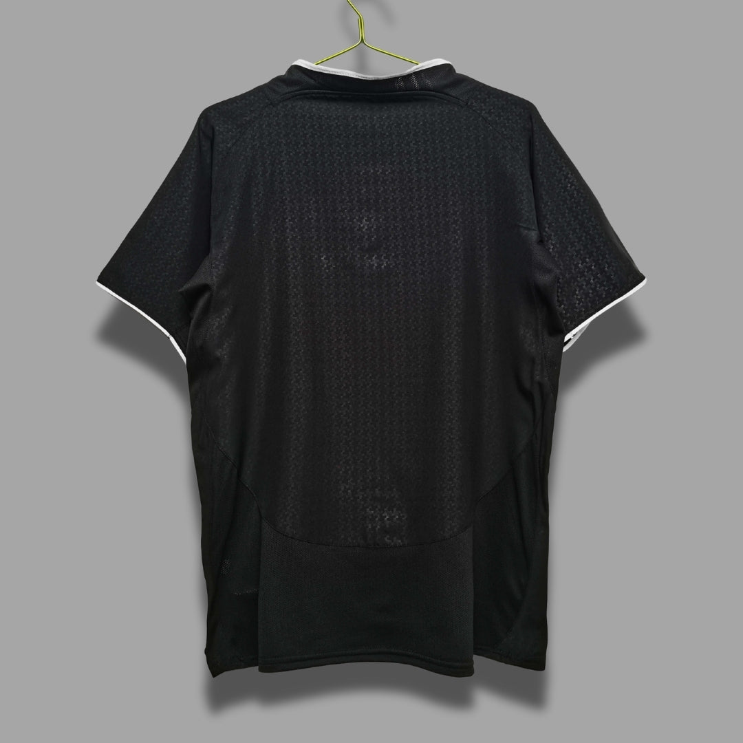 MNU Away 2003-04 Retro