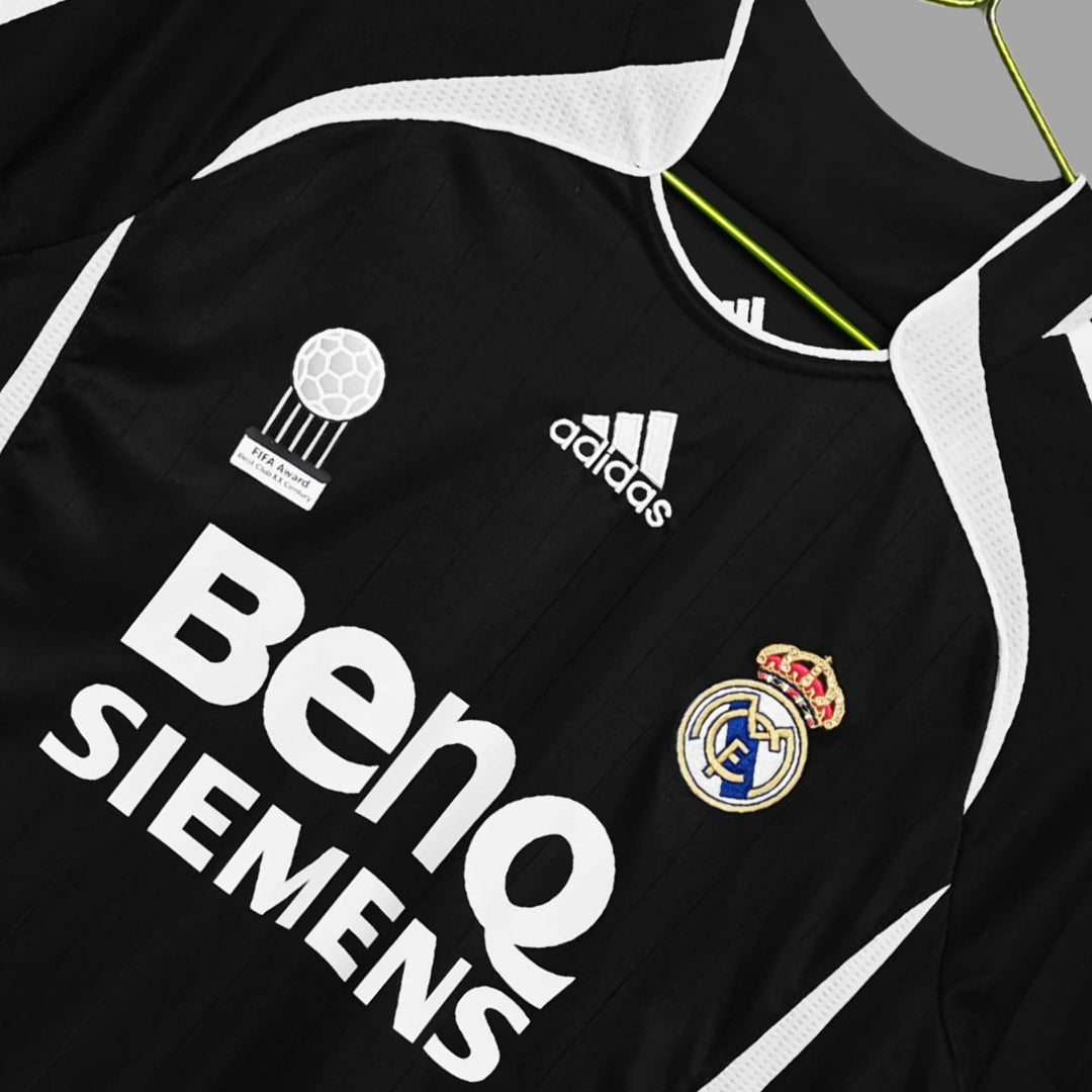 RMA Away 2006-07 Retro