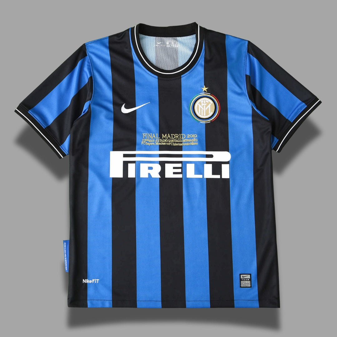 INT MIL Home 2009-10 Retro