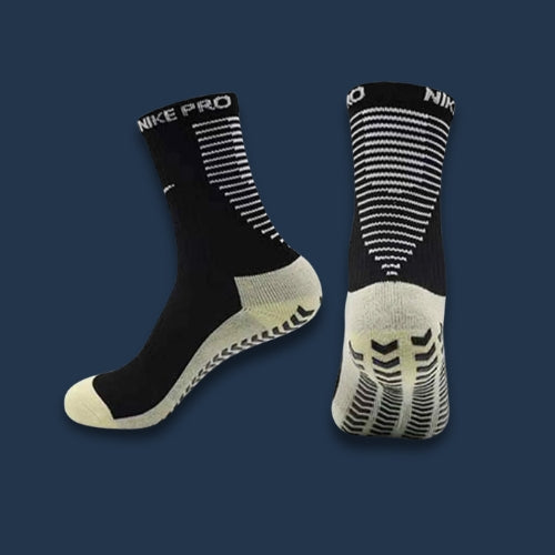 Mid Rise Grip Socks - Black - Shop Ezzy