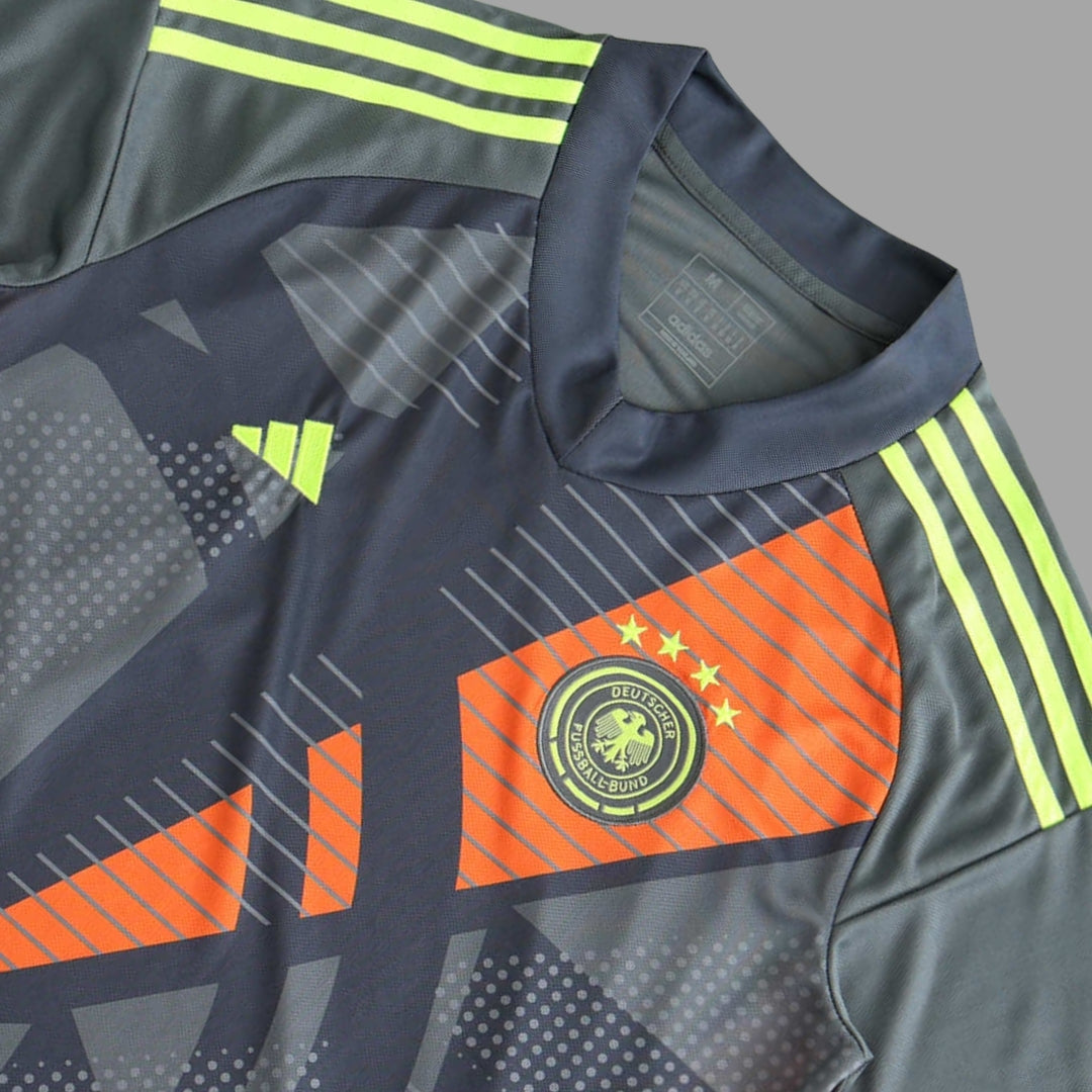 GER Euro GK Kit 24 - 25 Fans Version